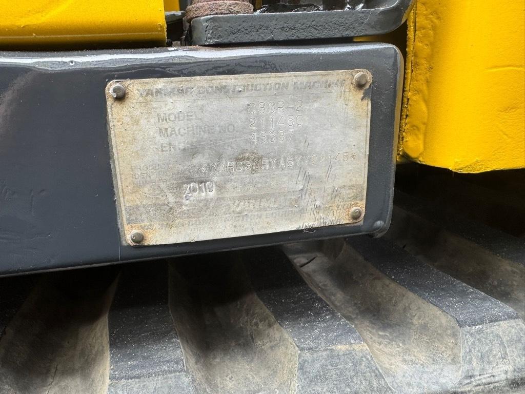 Yanmar C 30 R-2 Dumper cingolati