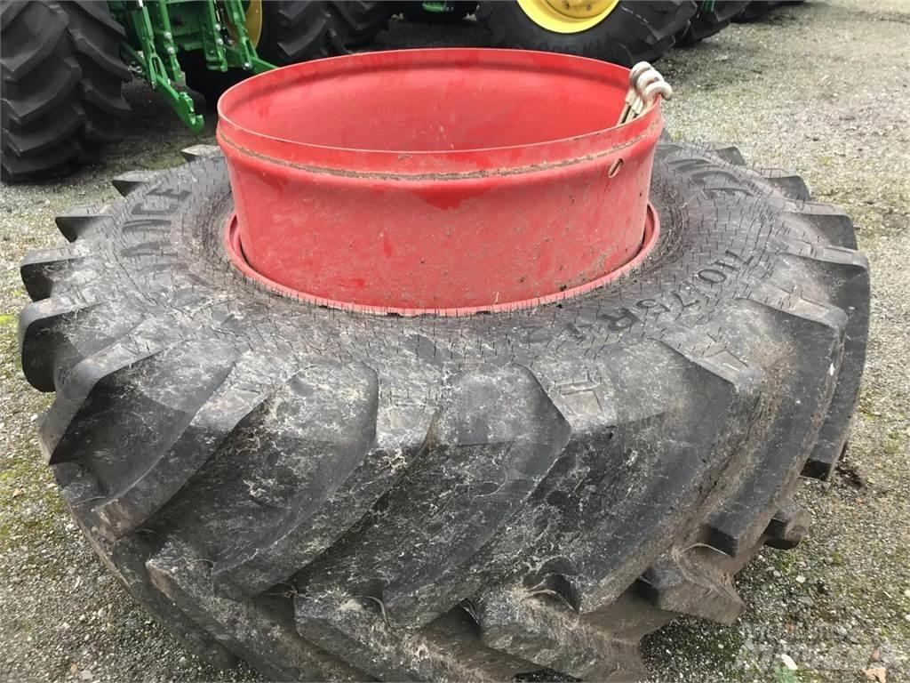 Alliance 710/75R42 Pneumatici, ruote e cerchioni