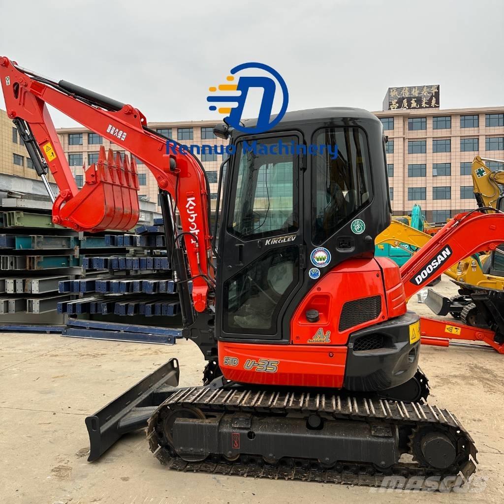 Kubota U 35 Miniescavatori