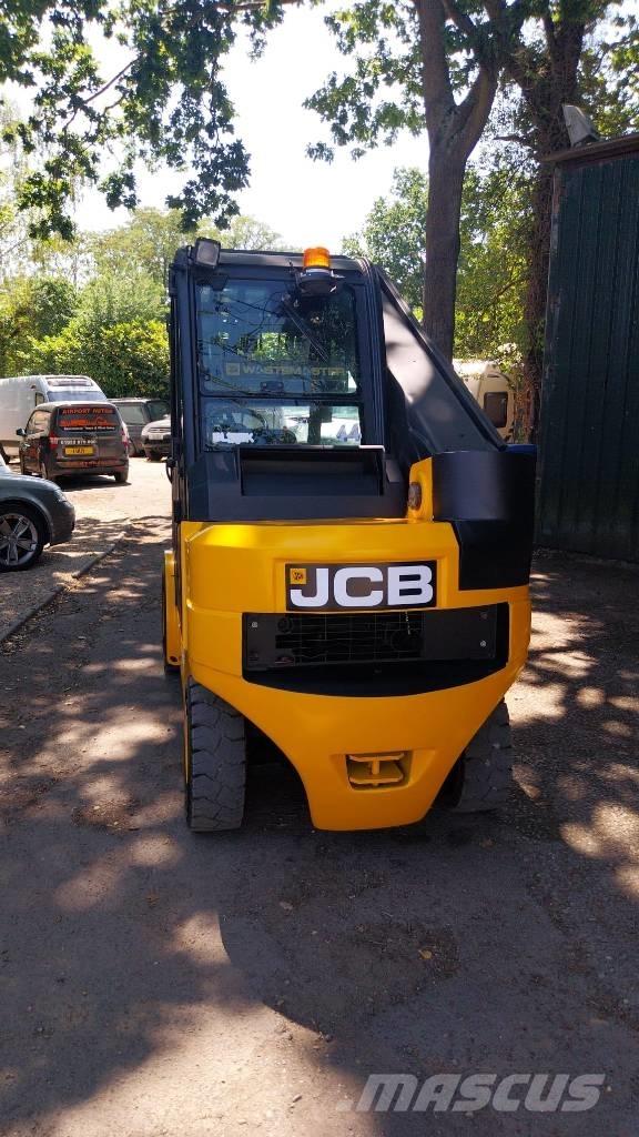 JCB TLT 35 D Sollevatori telescopici
