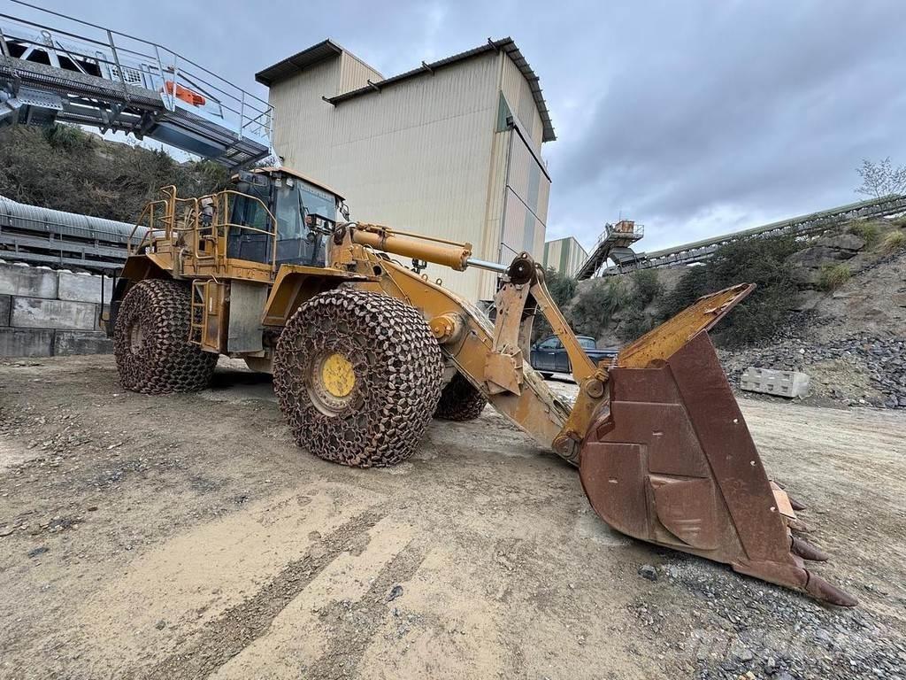 CAT 988H - Pale gommate