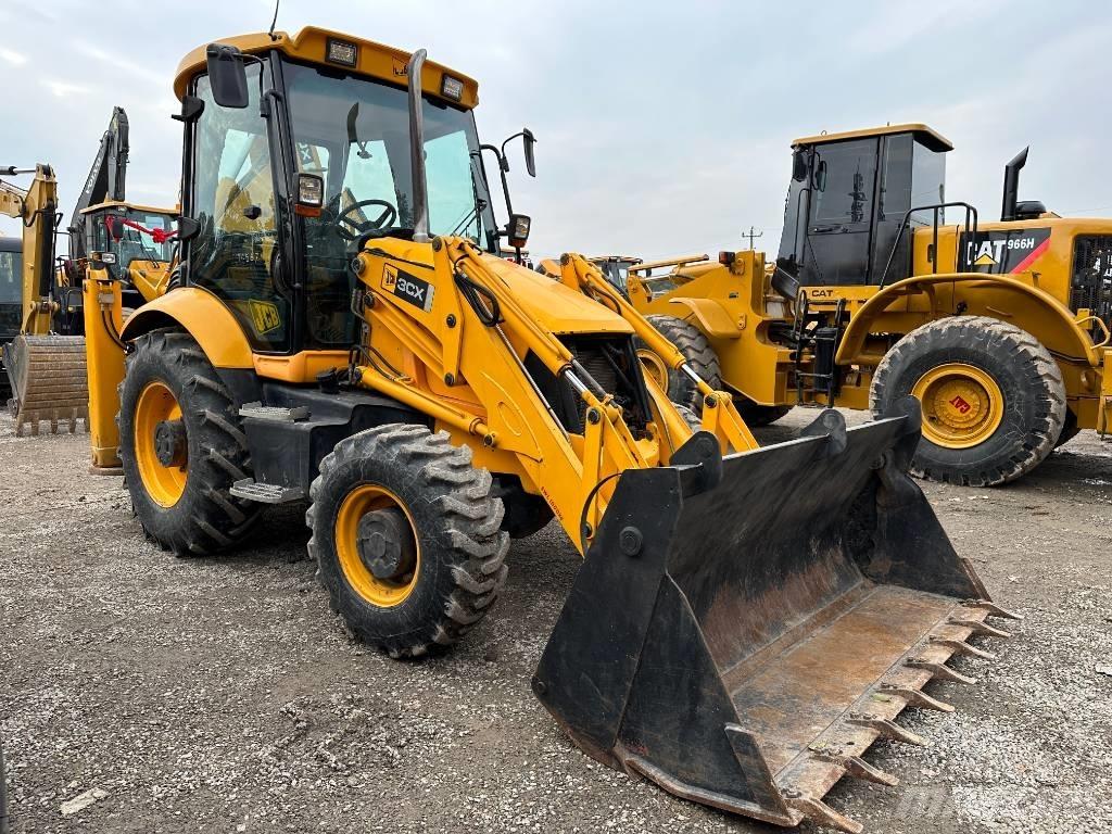 JCB 3 CX Terne