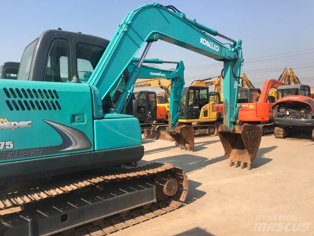 Kobelco SK 75 CSR Escavatori cingolati