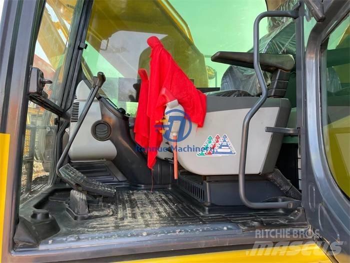 Komatsu PC 220-8 Escavatori cingolati