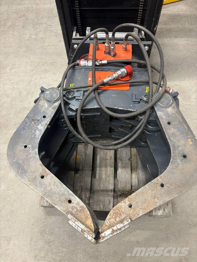Cangini Benne 450 PF Pinze