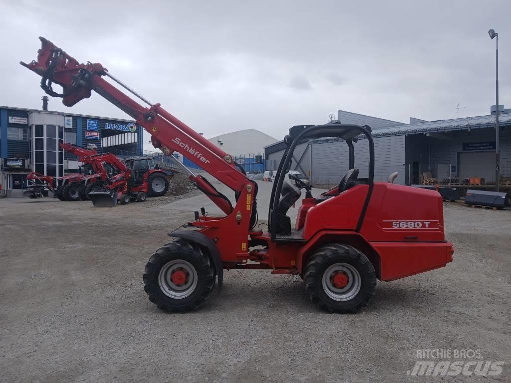 Schäffer 5680 T Sollevatori telescopici per agricoltura