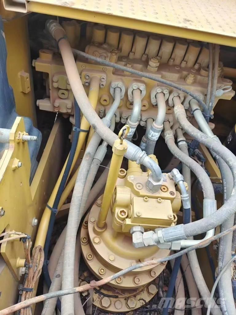 CAT 320 GC Escavatori cingolati