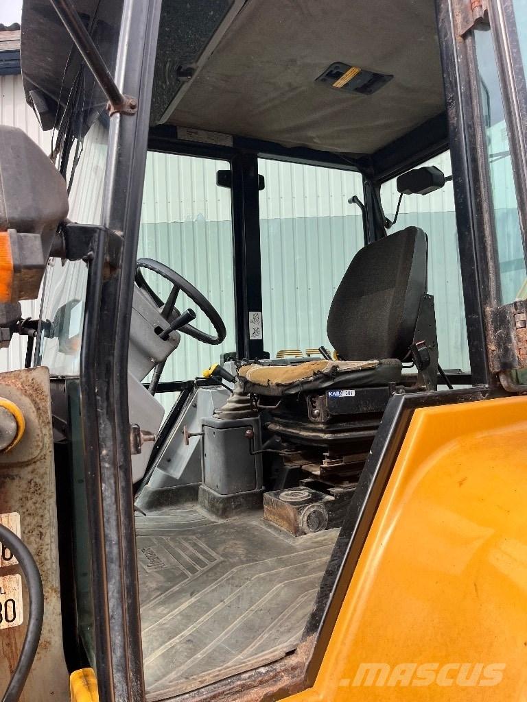 Massey Ferguson 860 Terne