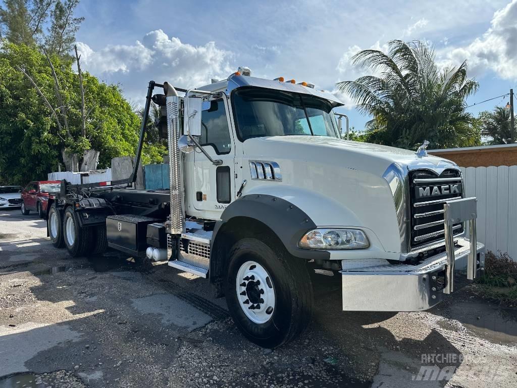 Mack GU813 Motrici scarrabili