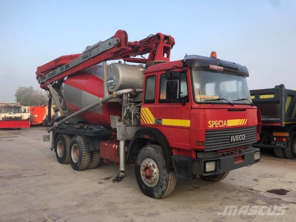 Iveco 330.30 H Betoniere
