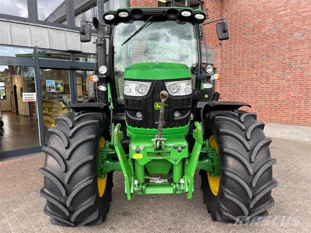 John Deere 6125R Trattori