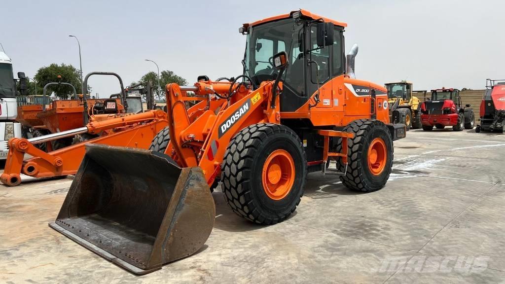 Doosan DL 200-5 Mini pale