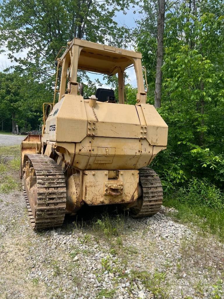 Komatsu D 75 S Pale cingolate