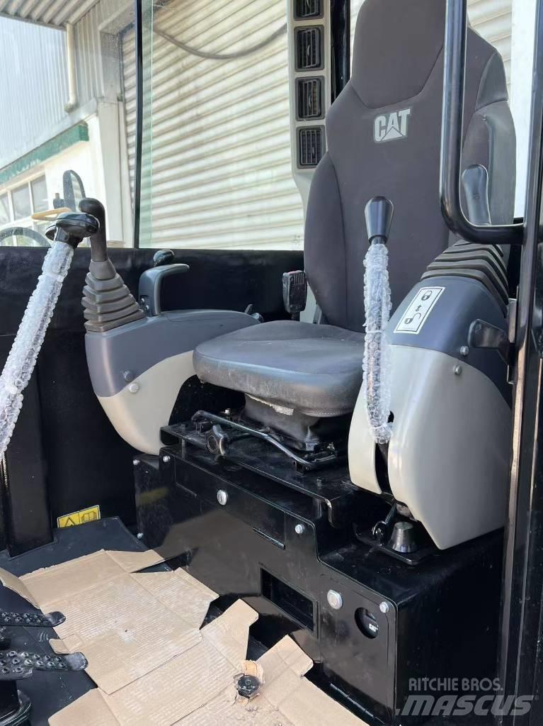 CAT 305.5 Escavatori cingolati
