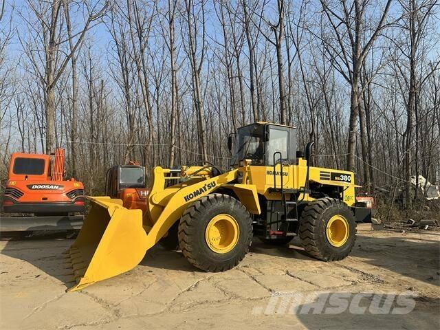 Komatsu WA380 Pale gommate