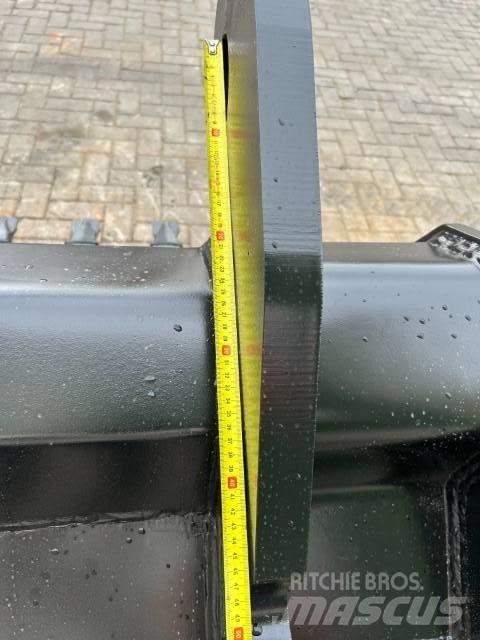  Tandenbak CW 30 Benne