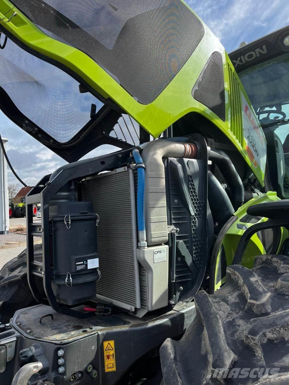 CLAAS Axion 940 Trattori