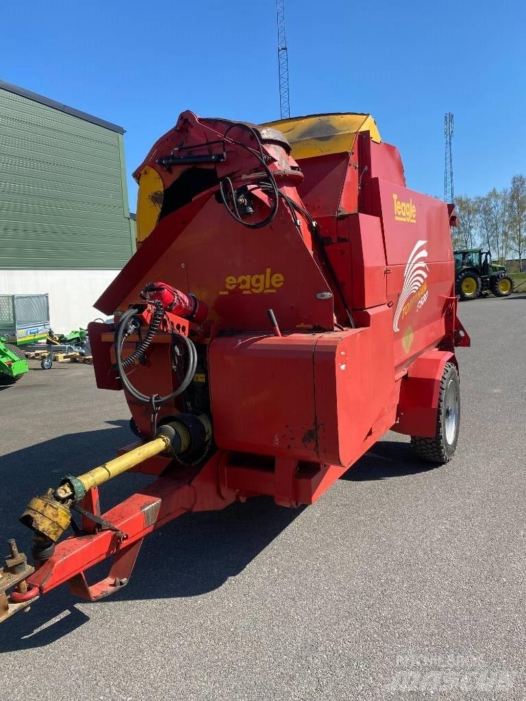 Tomahawk Teagle 9500 Trinciatrici, tagliatrici e srotolatrici per balle