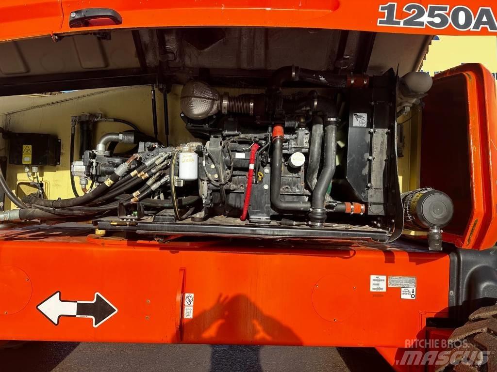 JLG 1250 AJP Piattaforme a braccio articolato