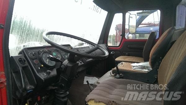 Mercedes-Benz 1217 Carroattrezzi