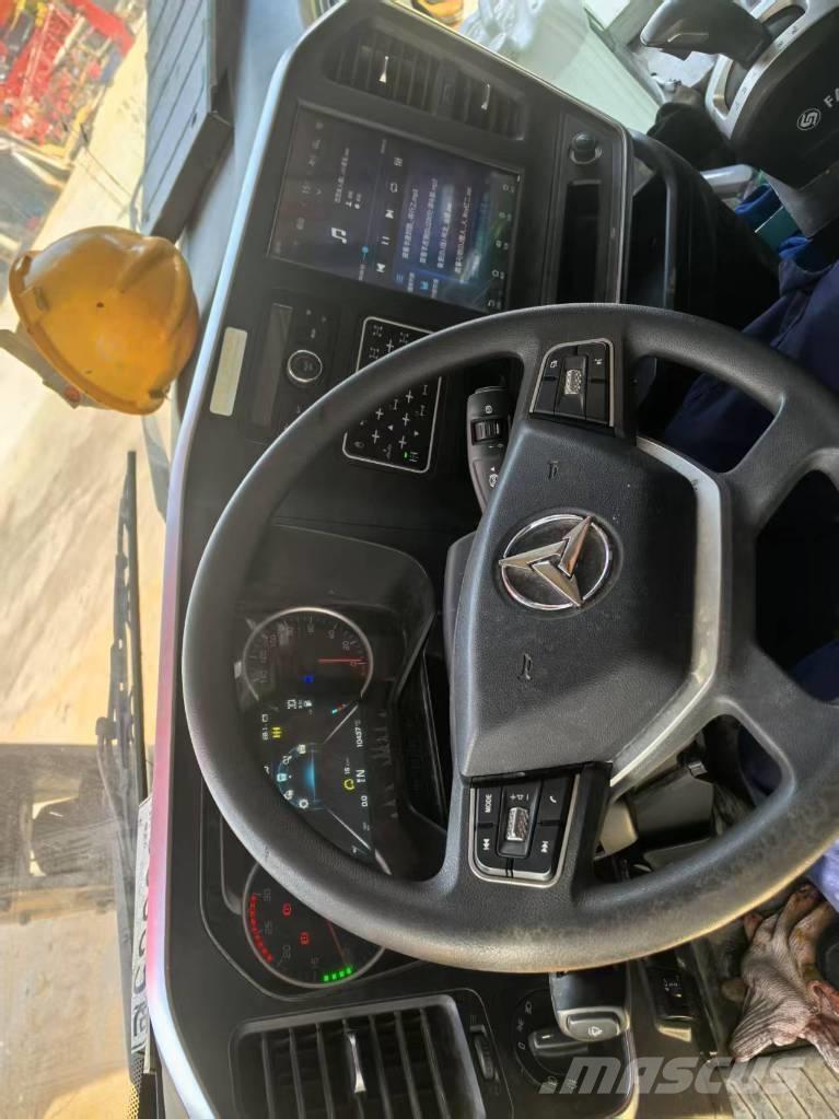 Sany SAC3000C8-8 Gru per tutti i terreni