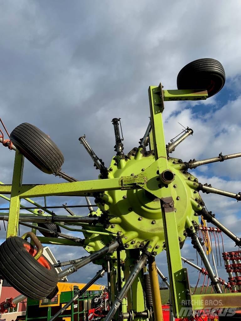 CLAAS 880 L Ranghinatori