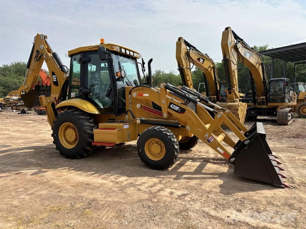 CAT 420 F2 Terne