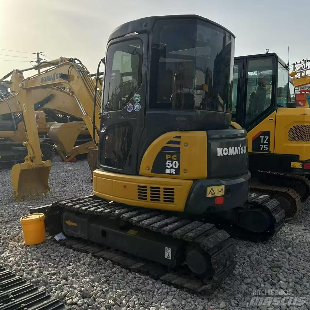 Komatsu 50-2 Escavatori cingolati