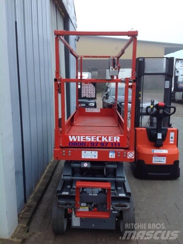 SkyJack SJ III 3220 Piattaforme a pantografo