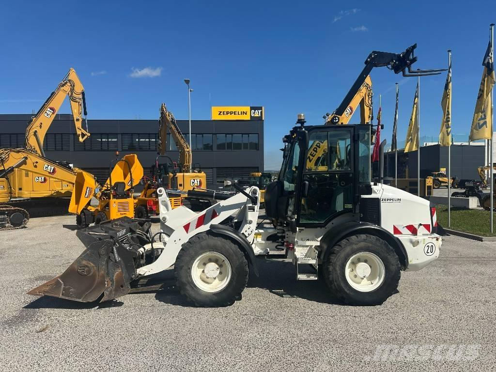 CAT 908 M Pale gommate