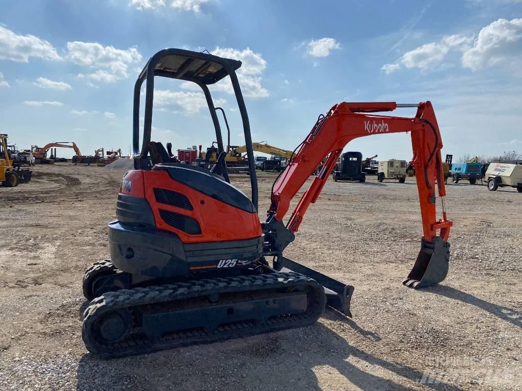 Kubota U 25 Miniescavatori