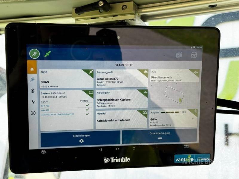 CLAAS AXION 870 Trattori