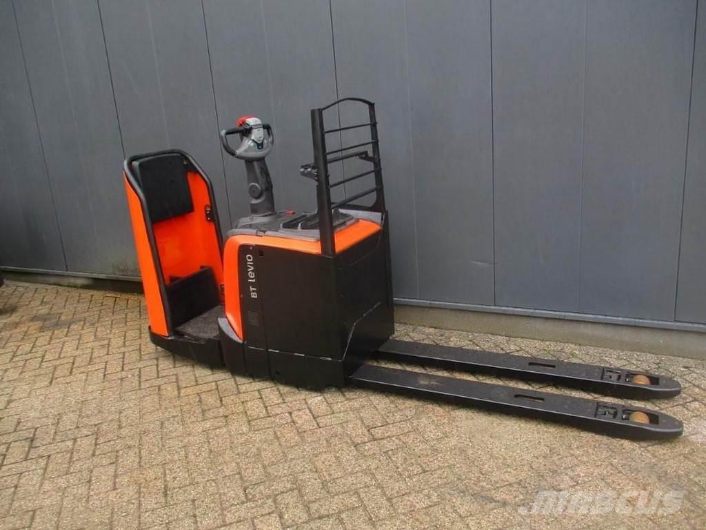BT LPE 200 Carrelli elevatori bassi a piattaforma