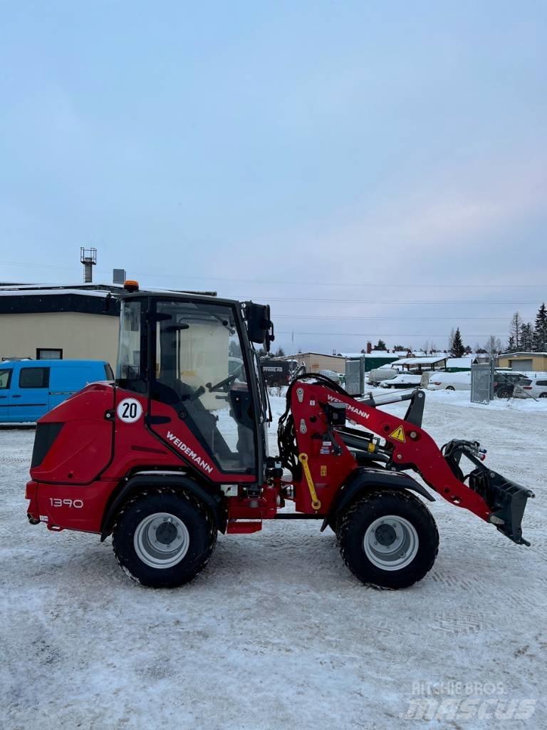 Weidemann 1390 Pale gommate