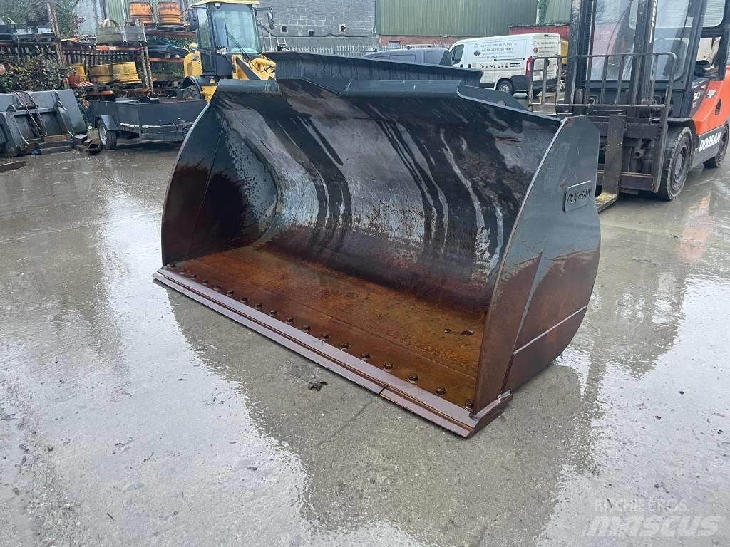 Doosan DL 280-5 Benne