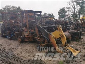 CAT 908H 2011r Pale gommate