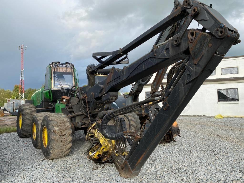 John Deere 1470 E Abbattitrici, Disboscatrici