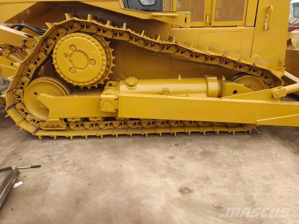 CAT D8 Dozer cingolati