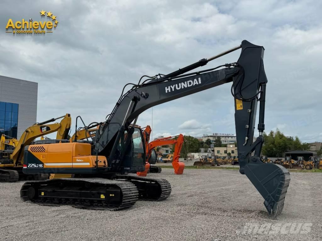 Hyundai 225LC-9S Escavatori cingolati