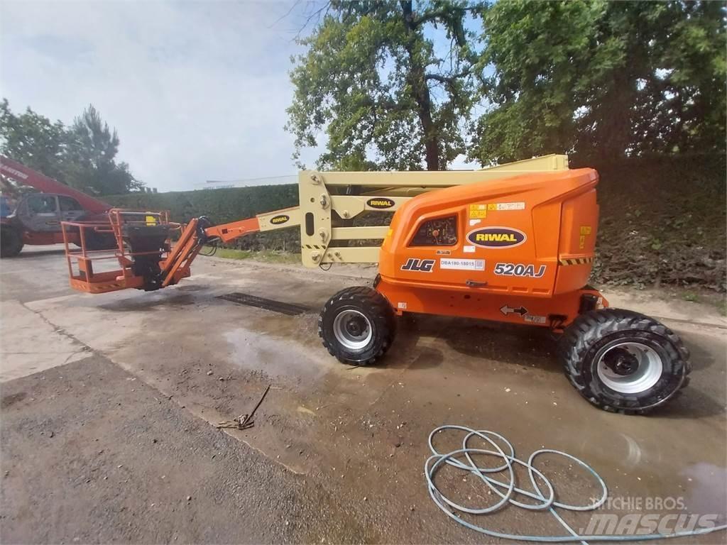JLG 520AJ Piattaforme a braccio articolato