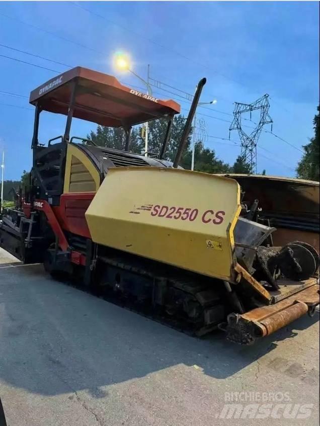 Dynapac sd2550 Finitrici