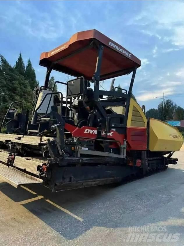 Dynapac sd2550 Finitrici