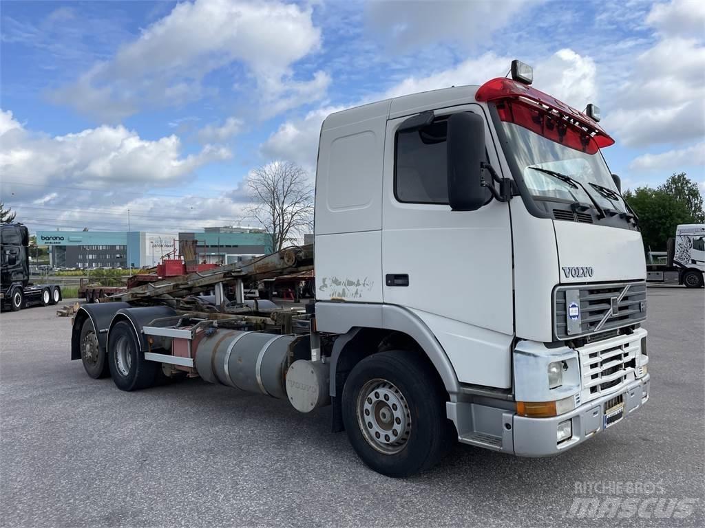 Volvo FH12 6x2 Motrici scarrabili