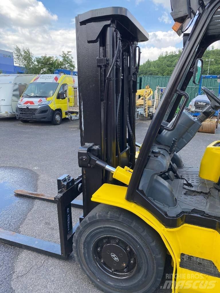 Hyundai 50 L-7 A Carrelli elevatori GPL