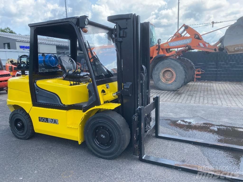 Hyundai 50 L-7 A Carrelli elevatori GPL