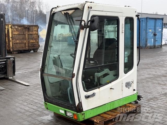 Liebherr A 924 B CAB Cabine e interni