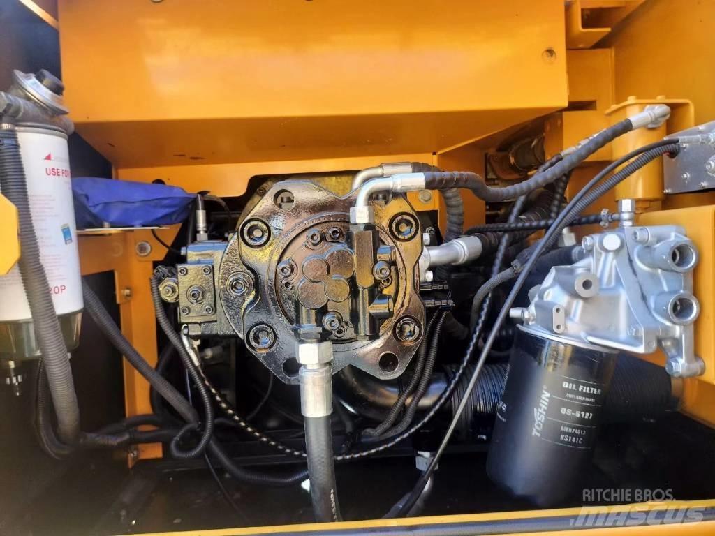 Sany SY215C Escavatori cingolati