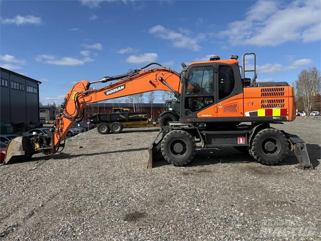 Doosan DX170W-5 Escavatori gommati