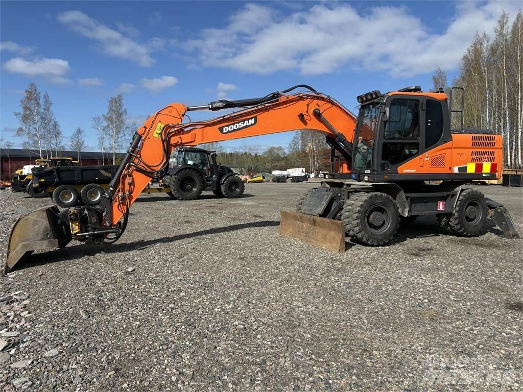 Doosan DX170W-5 Escavatori gommati