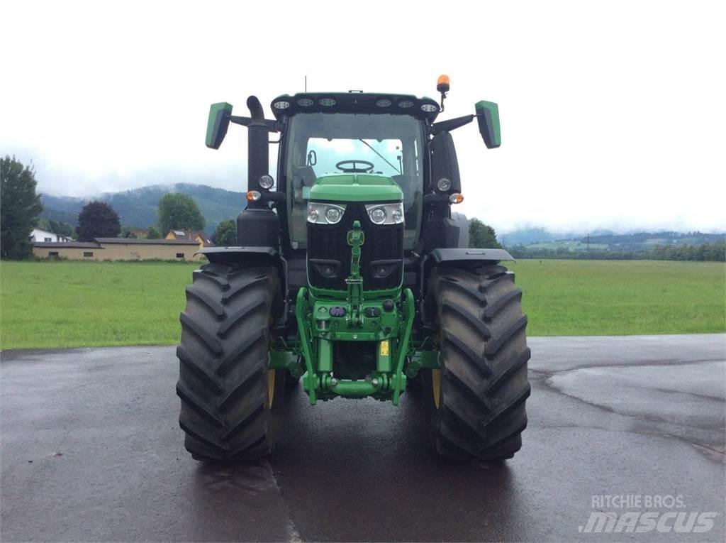 John Deere 6 R 250 Trattori